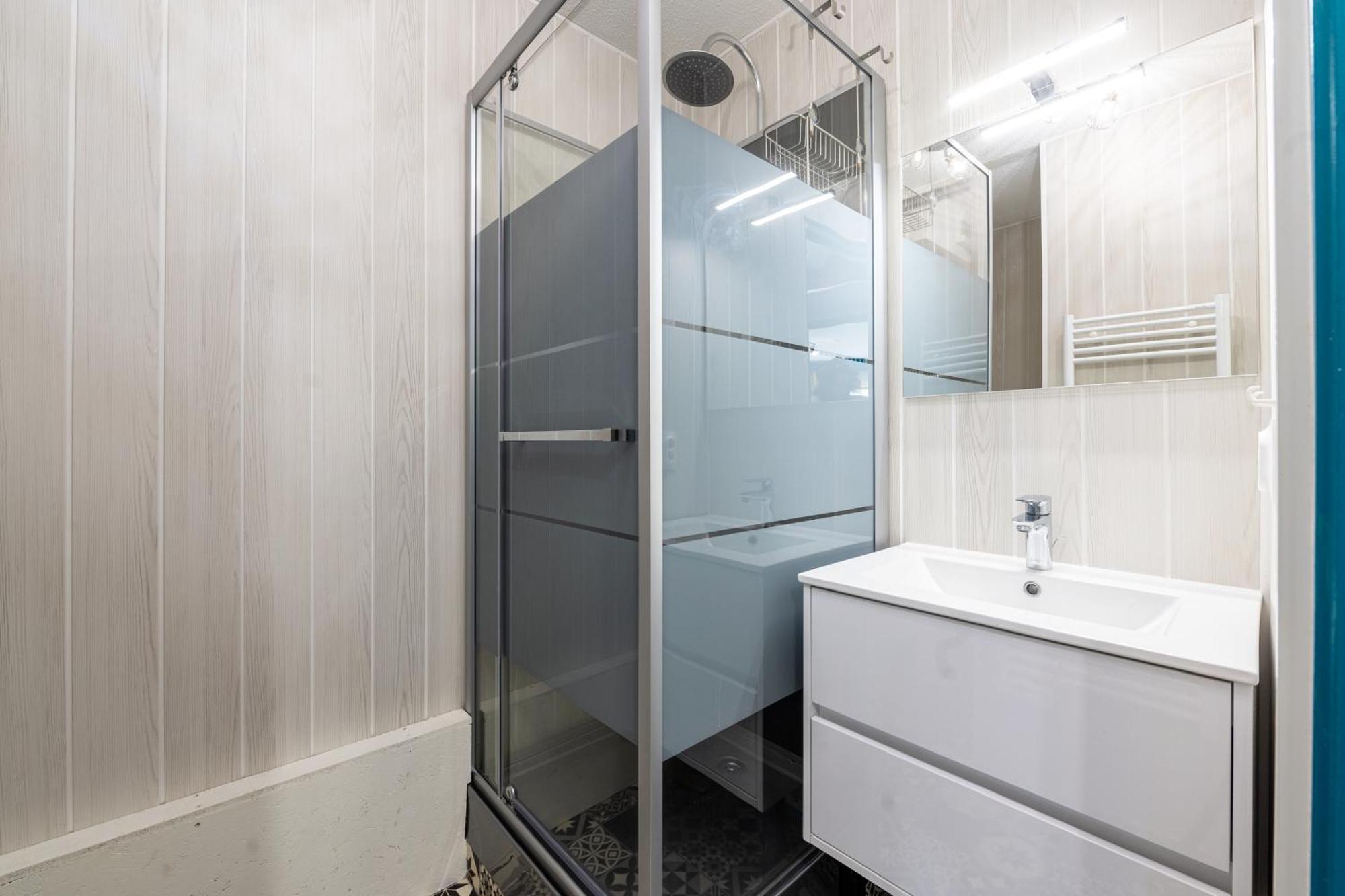 Appartement 6 Personnes Saint-François-Longchamp Exteriör bild